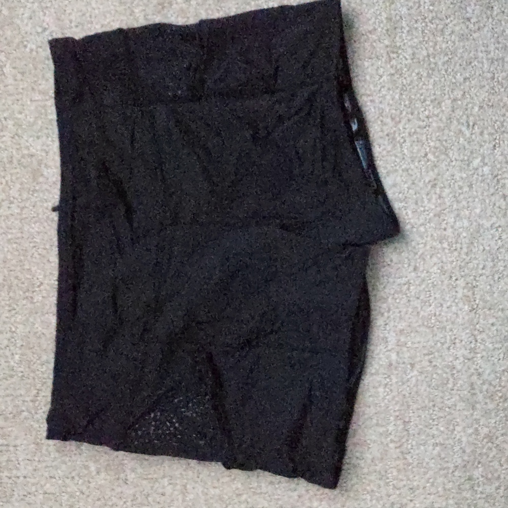 Lululemon Run: Shorty ShortBlack / Cut-out Lace Silicone Black
